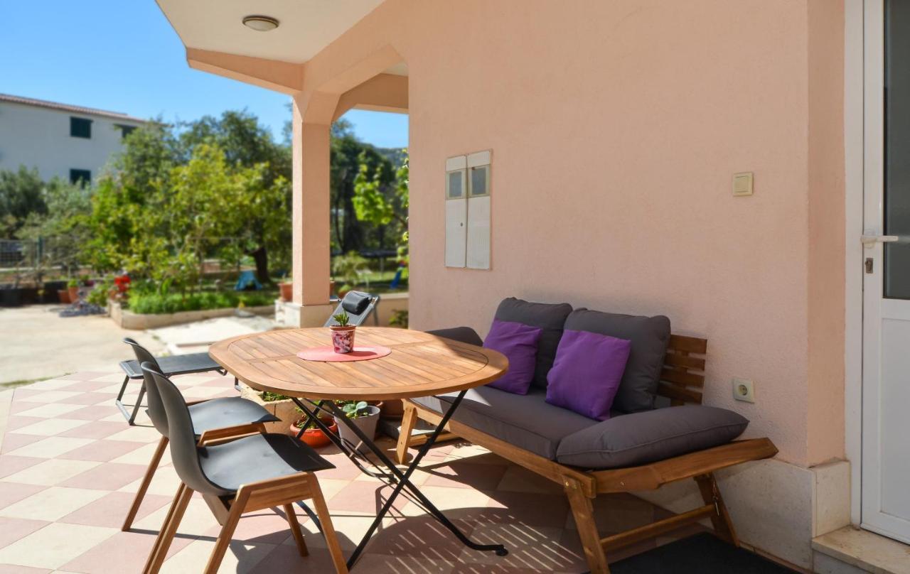 Apartments Luciano سيغيت فغانييتْسا المظهر الخارجي الصورة