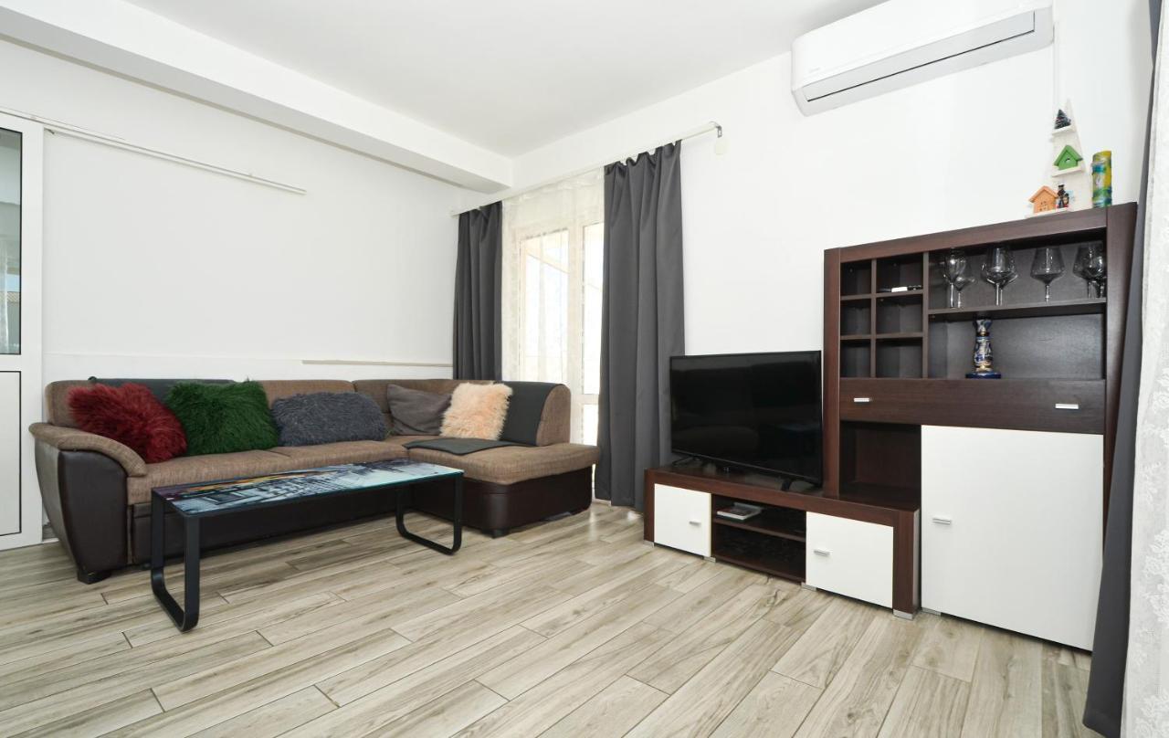 Apartments Luciano سيغيت فغانييتْسا المظهر الخارجي الصورة